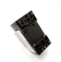Image 5 of Siemens SIRIUS Leistungsschalter 3RV1011-1GA10 3RV1 011-1GA10 E:07 -used-