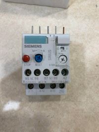 Image 1 of Siemens Overload Relay 3RU1116-1JB0 7-10A