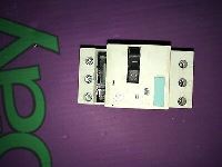 Image 1 of Siemens 3RV1011-1GA10 - Motor Overload Protection Circuit Breaker