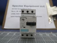 Image 1 of SIEMENS 3RV1011-1GA10 MOTOR STARTER 4.5-6.3 AMP New Bulk Stock [Z3S5]