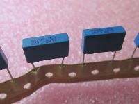 Image 1 of 1300 PCS SIEMENS B32522-C1105J89 1MF 5%100V CAPACITORS