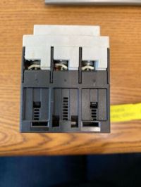 Image 4 of  SIEMENS  3RV1011-1GA10 CIRCUIT BREAKER