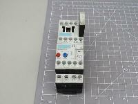 Image 3 of Siemens 3RU1116-1BB0 3RT1015-1AK61 Plug In Overload Relay Unit T163387