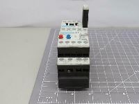 Image 4 of Siemens 3RU1116-1BB0 3RT1015-1AK61 Plug In Overload Relay Unit T163387