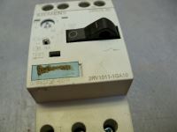 Image 2 of Siemens 3RV1011-1GA10 Circuit Breaker Contactor size S00 motor protect Lot of 6