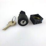 Image 1 of Siemens RONIS Key Switch 3SB3 000-4AD01 NOV