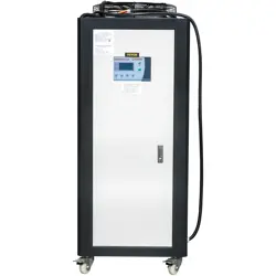 AIR-COOLED INDUSTRIAL CHILLER