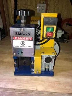 WIRE STRIPPER MACHINEF
