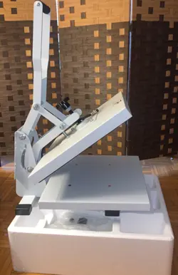 BRAND NEW VEVOR HEAT PRESS( 15X15  )