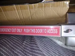 EXIT DEVICE COMMERCIAL