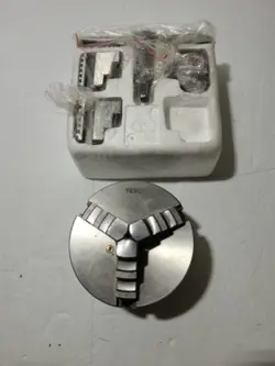 VEVOR 3 JAW SELF CENTERING CHUCK K11-100