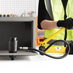 TON HYDRAULIC KNOCKOUT