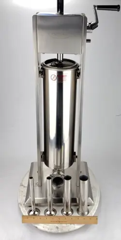 HAKKA SAUSAGE STUFFER