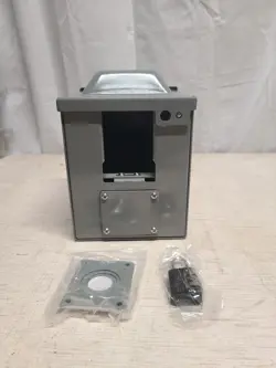 VEVOR RV POWER OUTLET BOX INDOOR/OUTDOOR 50 AMP 125-VOLT/250-VOLT RECEPTACLE