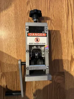 WIRE STRIPPING MACHINE+HAND