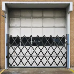 VEVOR SINGLE FOLDING SECURITY GATE ROLLING DOOR GATE 75
