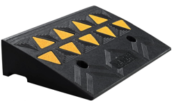 RUBBER CURB RAMP 19.7