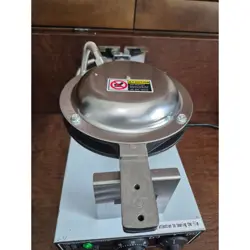 EGG WAFFLE MAKER
