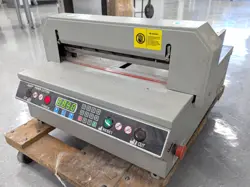 CUTTING MACHINE VEVOR