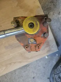 MAGNETIC CHUCK