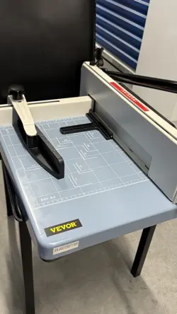 PAPER CUTTER GUILLOTINE