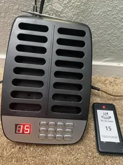 PRE OWNED VEVOR RESTAURANT PAGER SYSTEM 16 WIRELESS BEEPERS IN BLACK