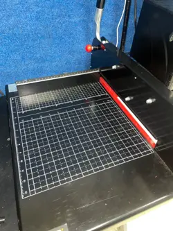 VEVOR PAPER CUTTER  12