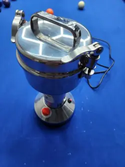 COMMERCIAL GRINDER