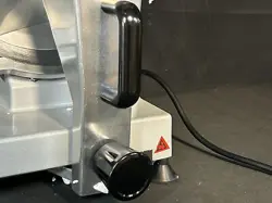 COMMERCIAL SLICER