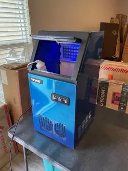 VEVOR 110LBS COMMERCIAL ICE MAKER BUILT-IN ICE CUBE MACHINE 4*8 TRAY 230W