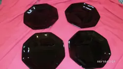 BLACK GLASS DINNERWARE