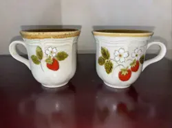 FESTIVAL COFFEE/TEA CUPS