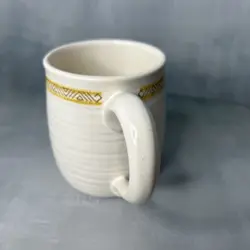 GOLD EARTHENWARE