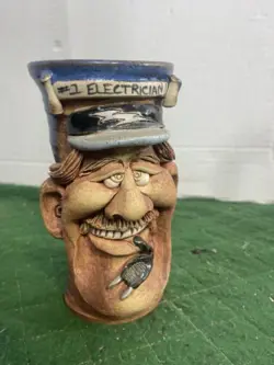 ELECTRICIAN