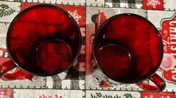 RED GLASS MUGS