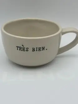 MUG. TRES BIEN