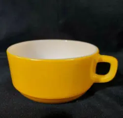VINTAGE FIRE KING YELLOW OVEN PROOF SOUP BOWL MUG ANCHOR HOCKING KITCHENWARE