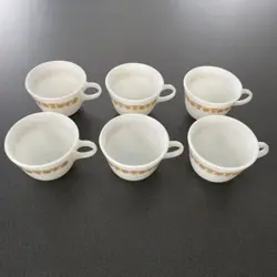 PYREX BUTTERFLY GOLD MUG