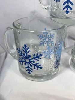 WHITE SNOWFLAKES