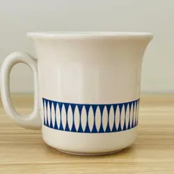 WHITE CERAMIC MUG