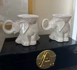 MUGS 1968 WHITE