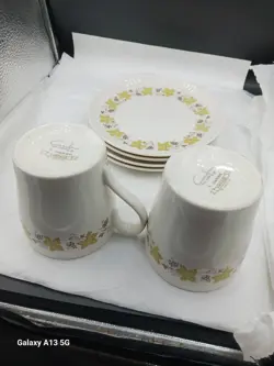 CHINA VINTAGE MUGS