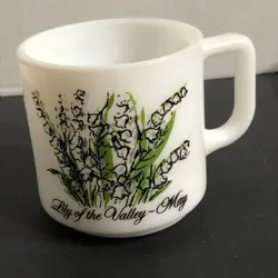 VINTAGE MUG LILY