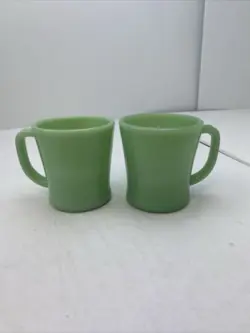 VINTAGE FIRE KING JADEITE OVEN WARE D HANDLE COFFEE TEA MUGS (SET OF 2)