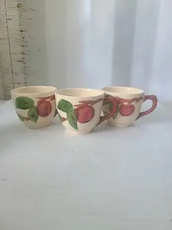 3 VINTAGE FRANCISCAN APPLE TEA COFFEE CUPS MUGS ENGLAND