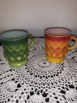 2 VINTAGE FIRE KING KIMBERLY DIAMOND ORANGE GREEN COFFEE CUPS ANCHOR HOCKING