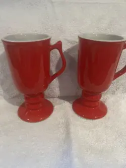 HALL POTTERY RED