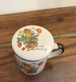 WILD STRAWBERRY COFFEE