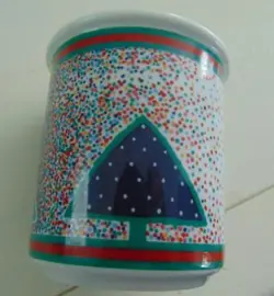 PORCELAIN COFFEE/TEA MUGS