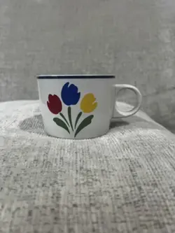 MUG TEACUP PRIMARY
